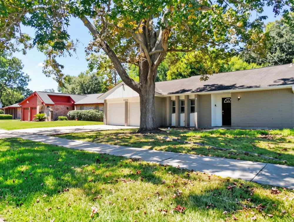 2806 W Birchdale Drive Missouri City, TX 77489