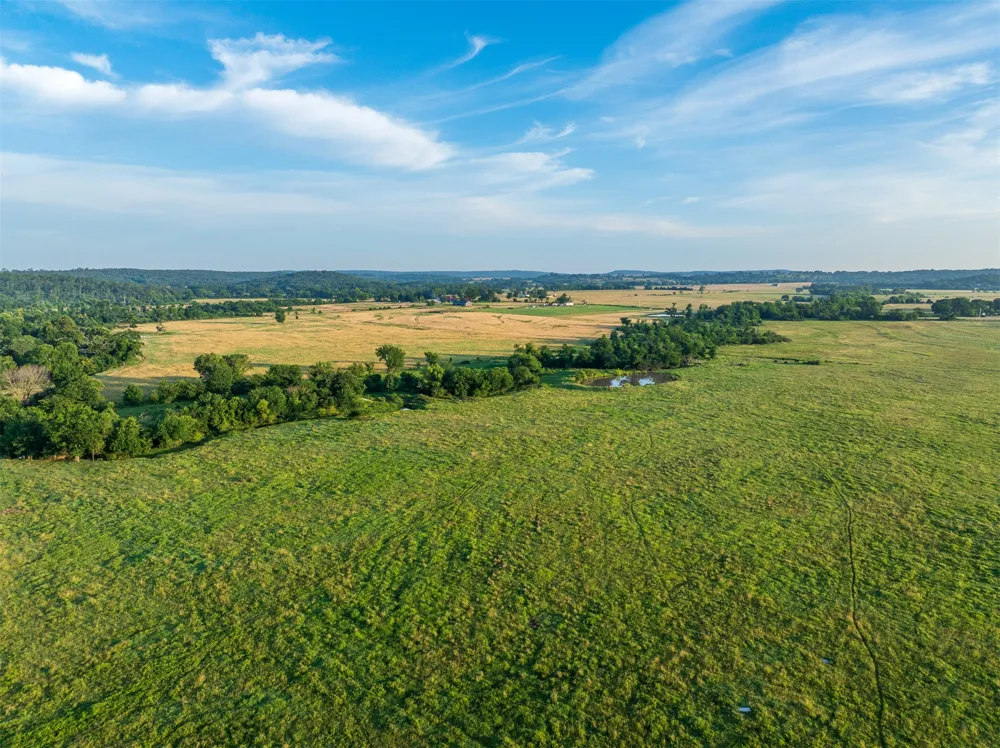 2 427 ROAD Pryor, OK 74361
