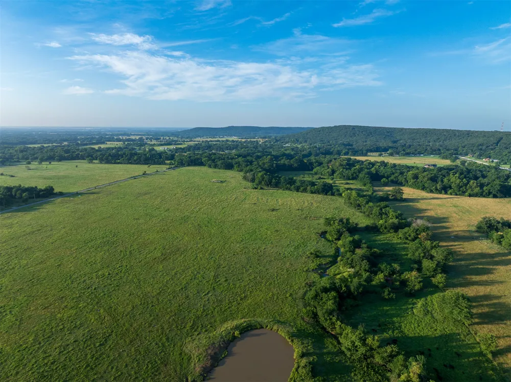 2 427 ROAD Pryor, OK 74361