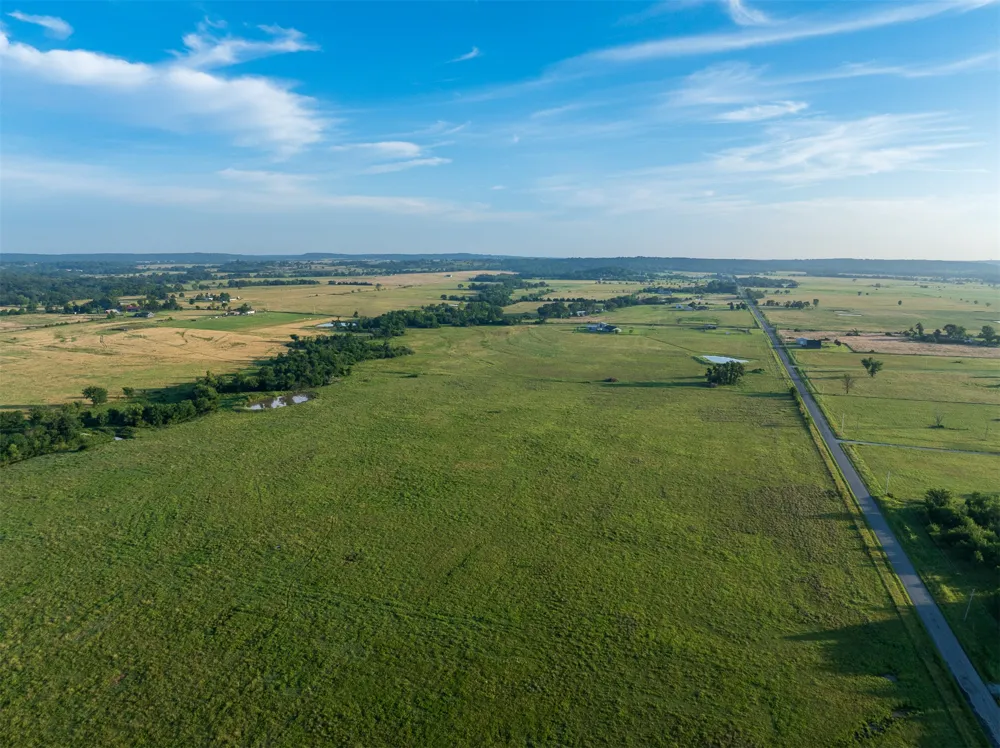 2 427 ROAD Pryor, OK 74361
