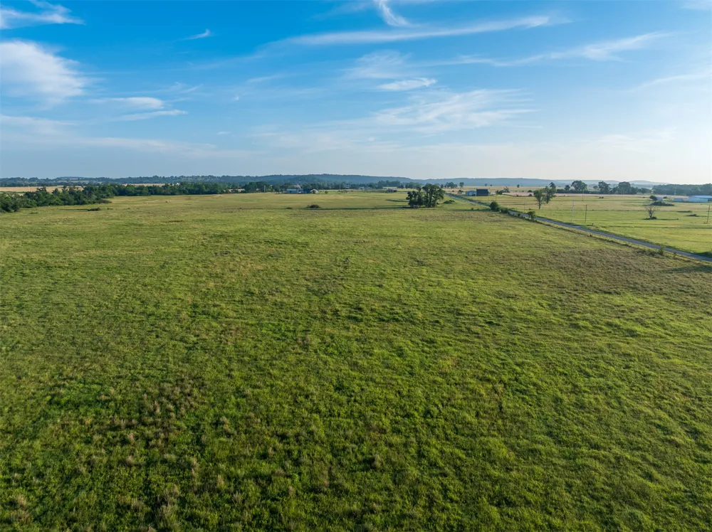 2 427 ROAD Pryor, OK 74361