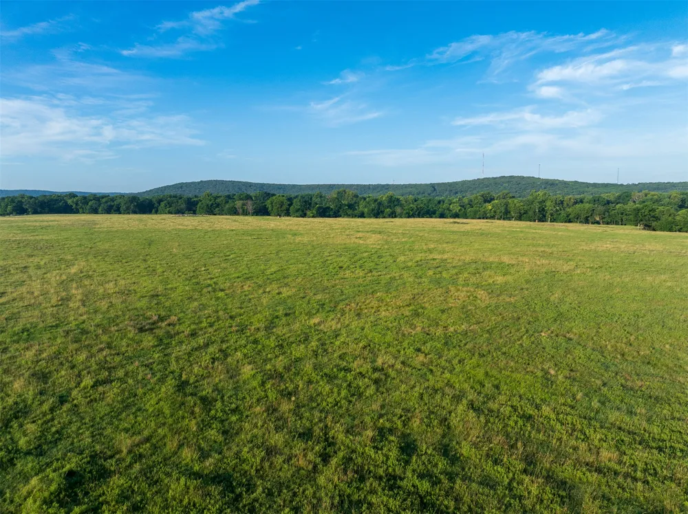 2 427 ROAD Pryor, OK 74361