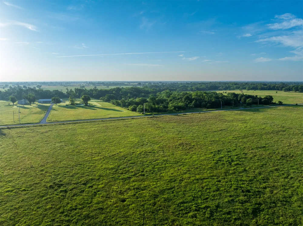 2 427 ROAD Pryor, OK 74361