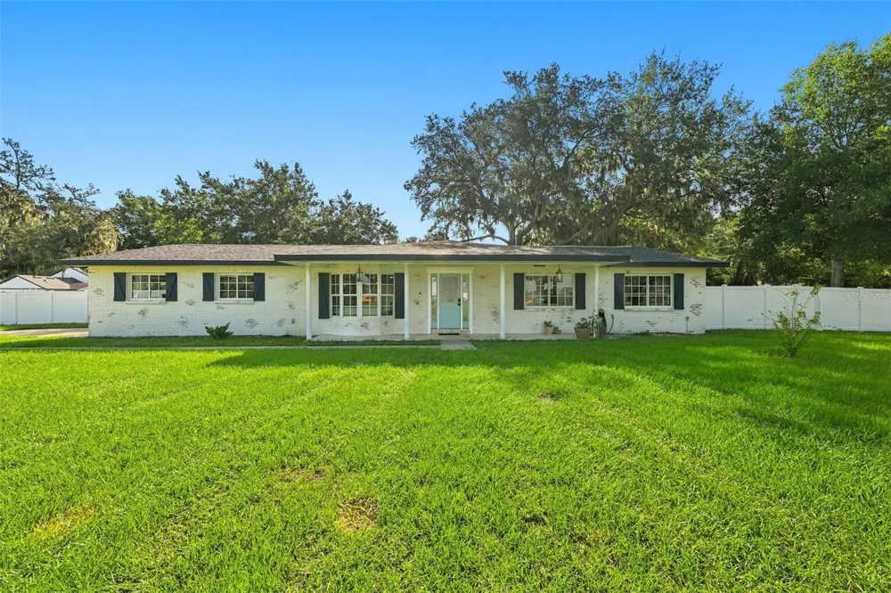 2119 GALLAGHER ROAD Dover, FL 33527