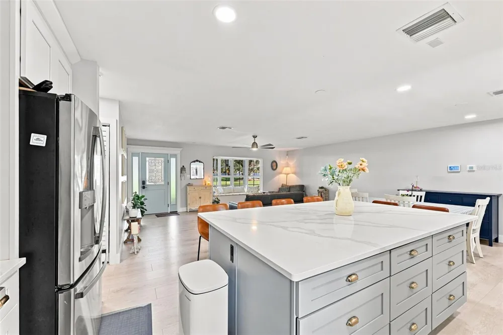 2119 GALLAGHER ROAD Dover, FL 33527