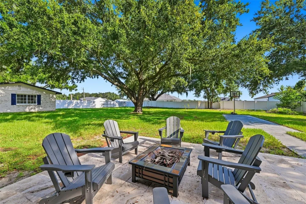 2119 GALLAGHER ROAD Dover, FL 33527