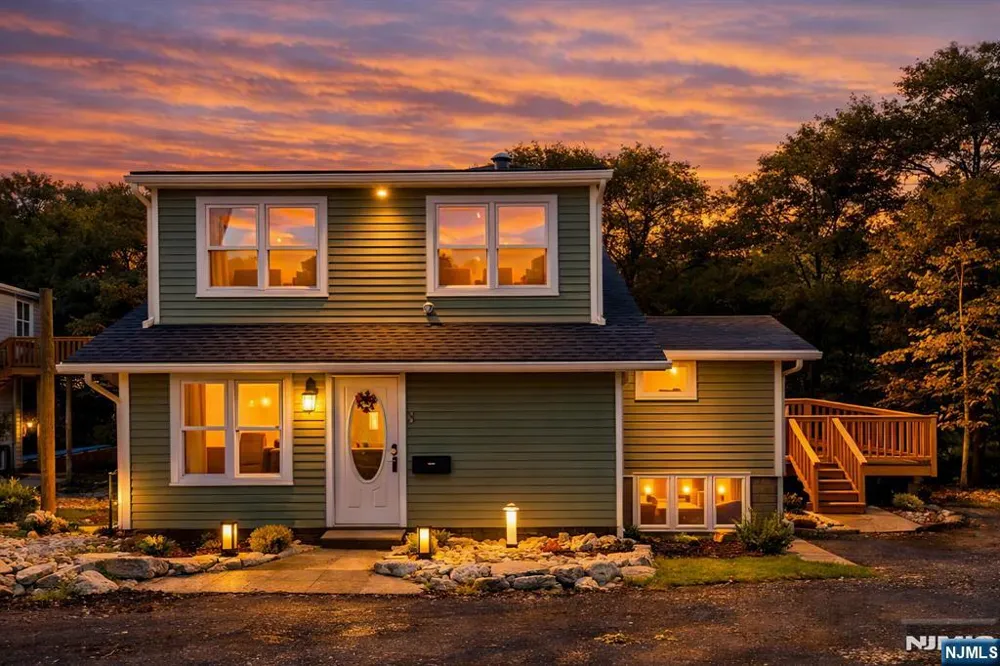 6 Hoover Road Jefferson Township, NJ 07438
