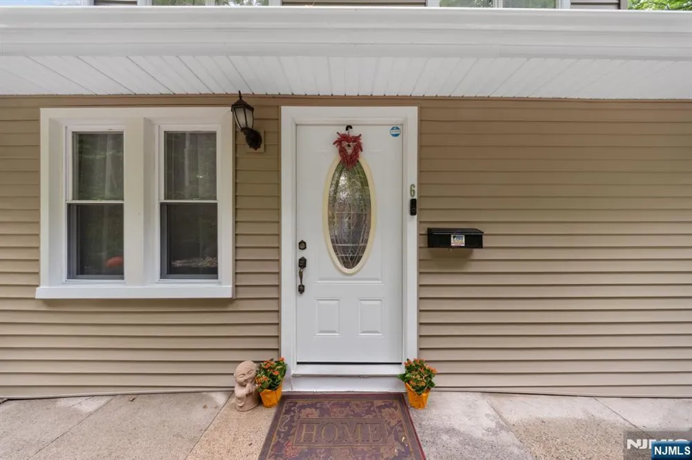 6 Hoover Road Jefferson Township, NJ 07438