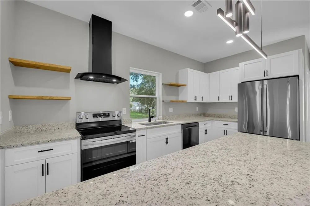 159 Wright Circle Athens, GA 30601