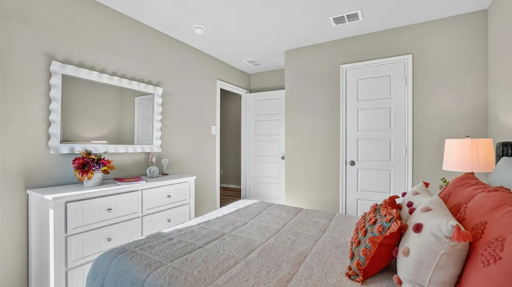 153 TUMBLEWEED DRIVE Newark, TX 76071