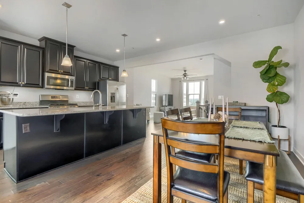 639 COLINDALE STREET Middle River, MD 21220