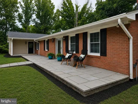 5290 HILLSIDE DRIVE
