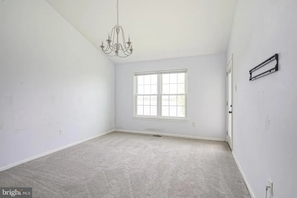 6201 RIVERFRONT DRIVE Palmyra, NJ 08065