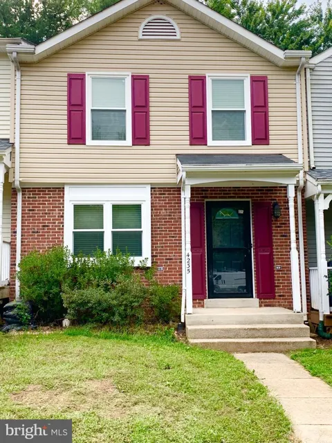 4235 GIBSON COURT
