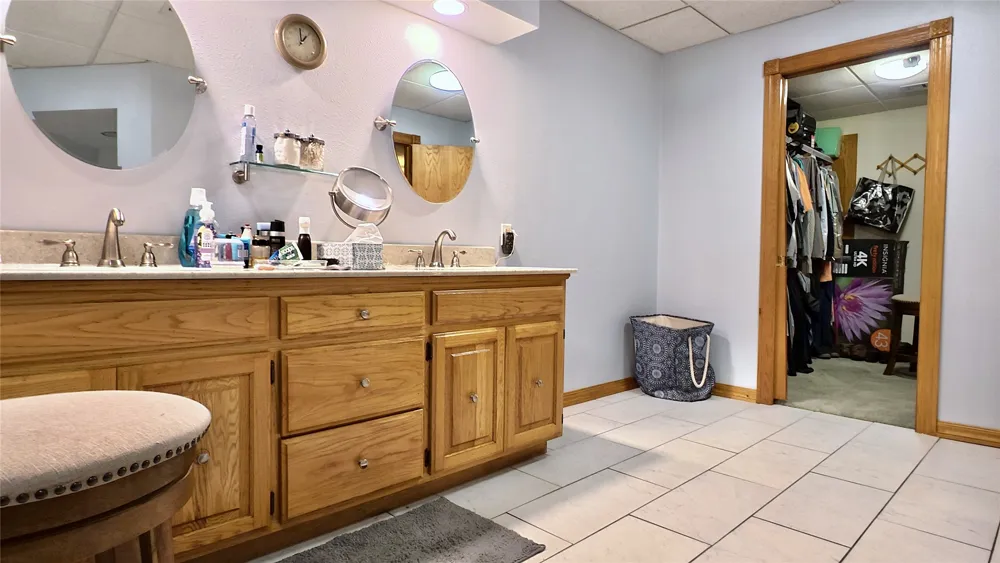 116973 S 4300 ROAD Porum, OK 74455