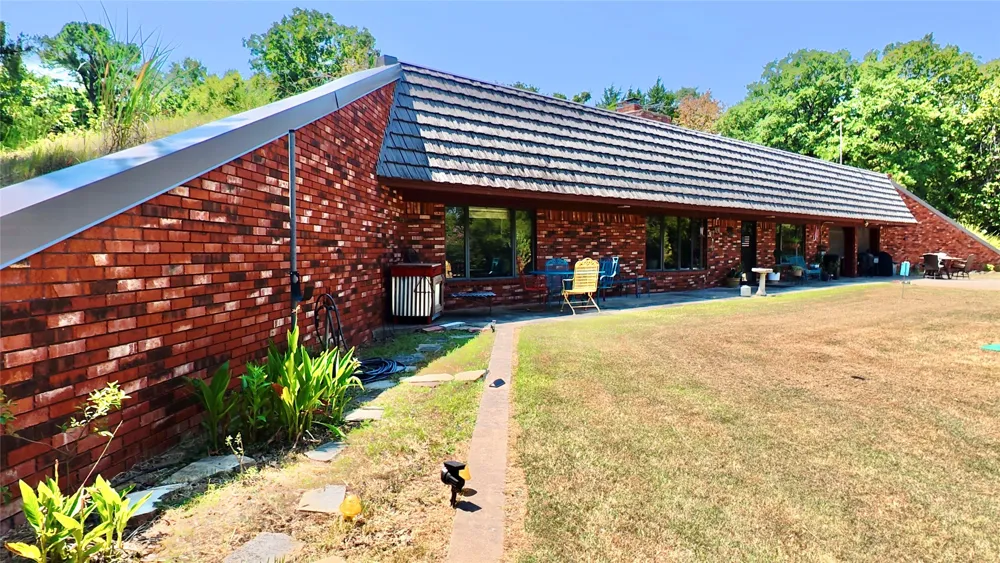 116973 S 4300 ROAD Porum, OK 74455
