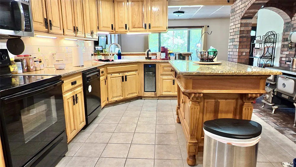 116973 S 4300 ROAD Porum, OK 74455