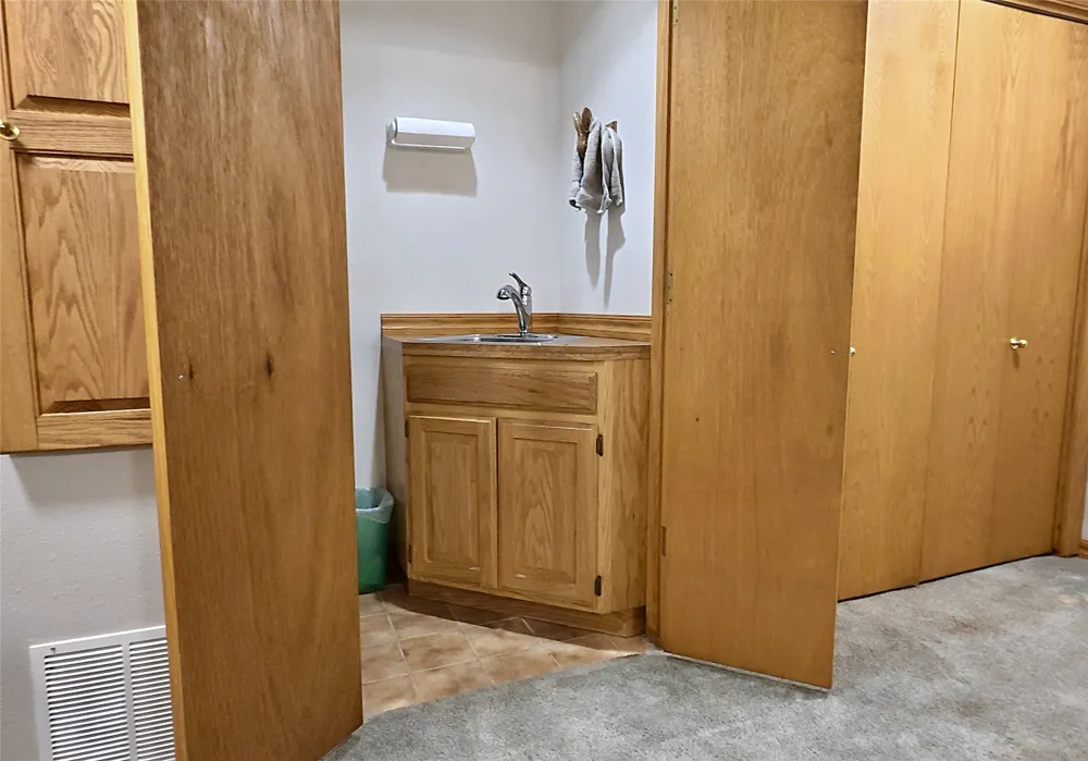 116973 S 4300 ROAD Porum, OK 74455
