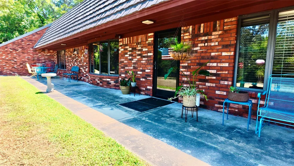 116973 S 4300 ROAD Porum, OK 74455