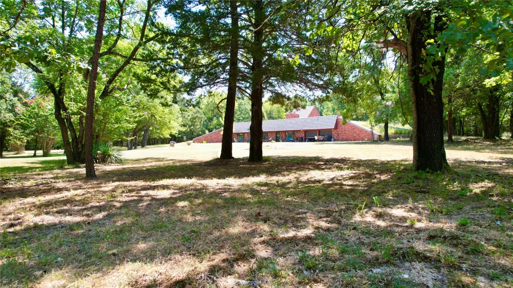 116973 S 4300 ROAD Porum, OK 74455