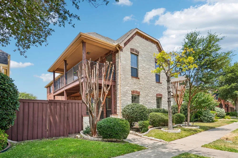 1809 Downing Street Allen, TX 75013