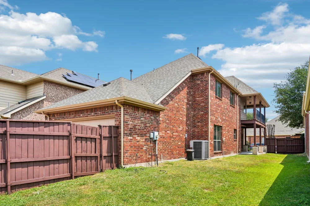 1809 Downing Street Allen, TX 75013