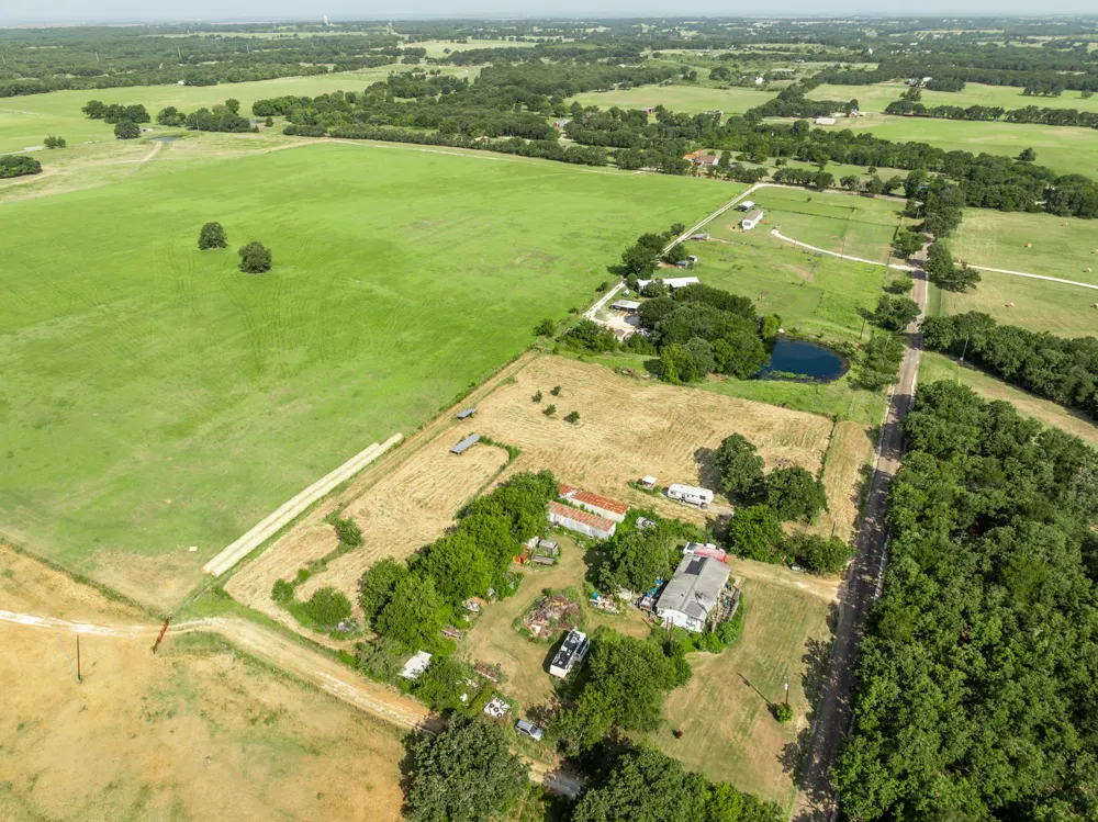 Hcr 1414 Blum, TX 76627