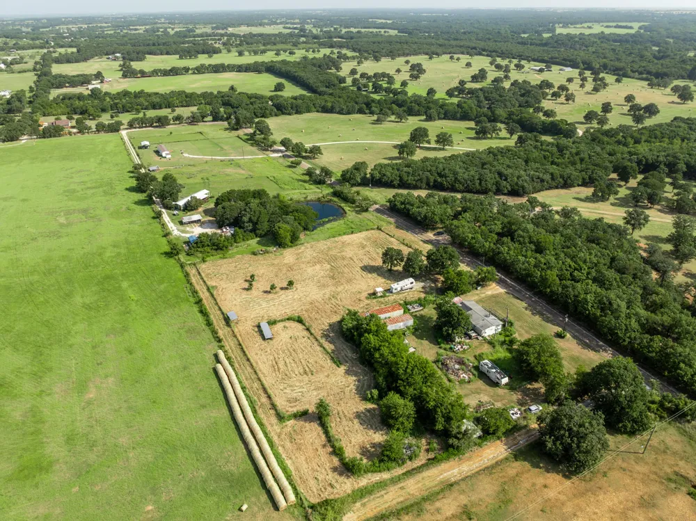 Hcr 1414 Blum, TX 76627