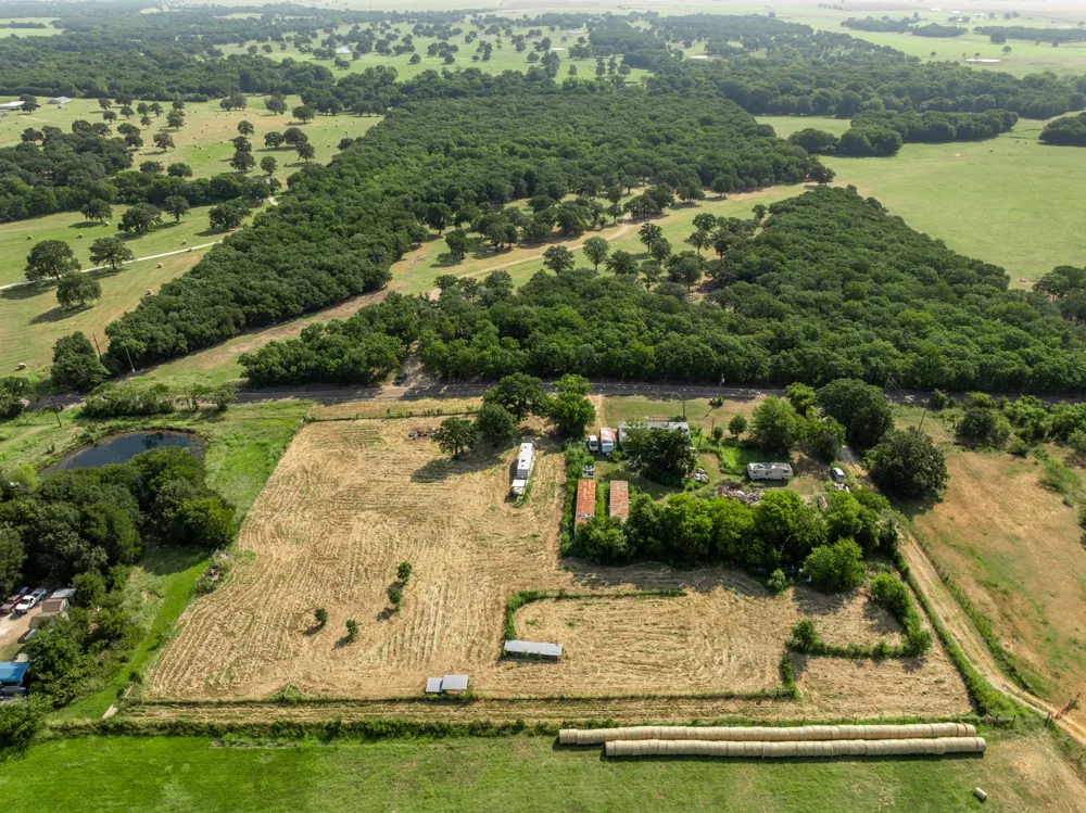 Hcr 1414 Blum, TX 76627
