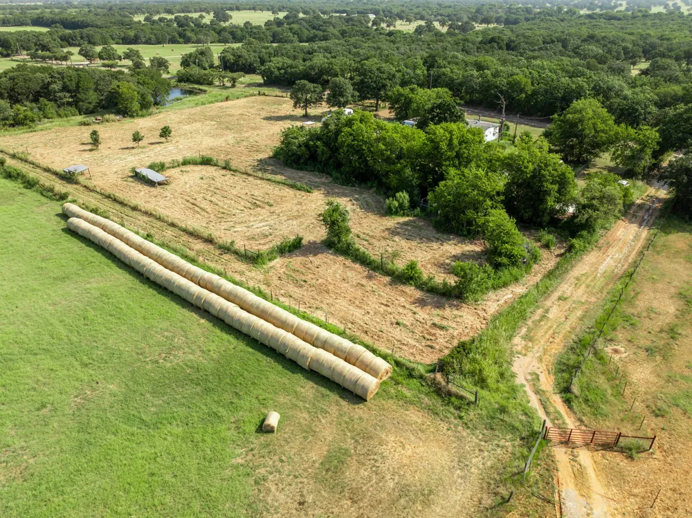 Hcr 1414 Blum, TX 76627