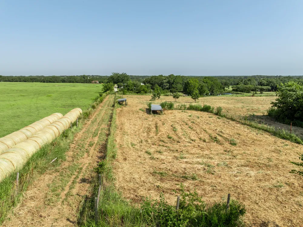 Hcr 1414 Blum, TX 76627