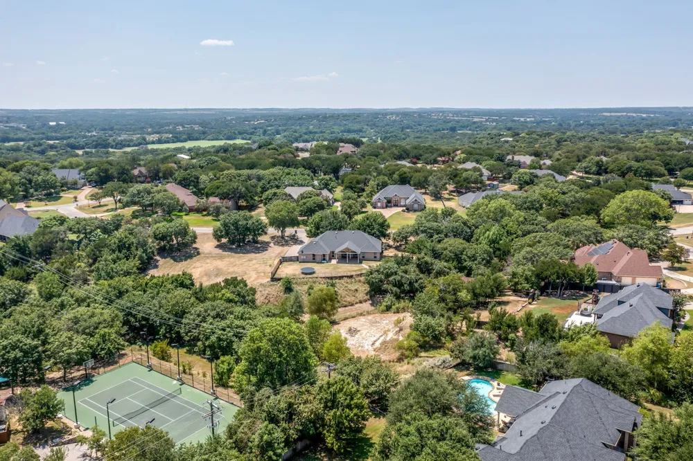117 Danielle Drive Hudson Oaks, TX 76087