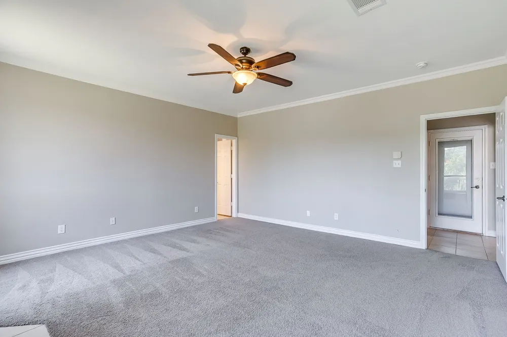 117 Danielle Drive Hudson Oaks, TX 76087