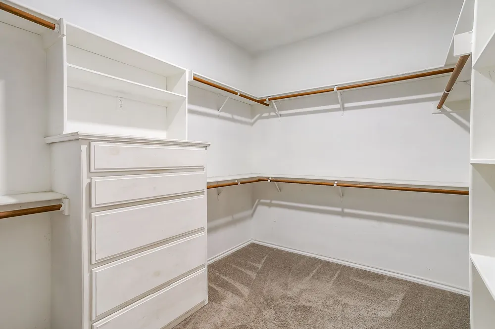 117 Danielle Drive Hudson Oaks, TX 76087