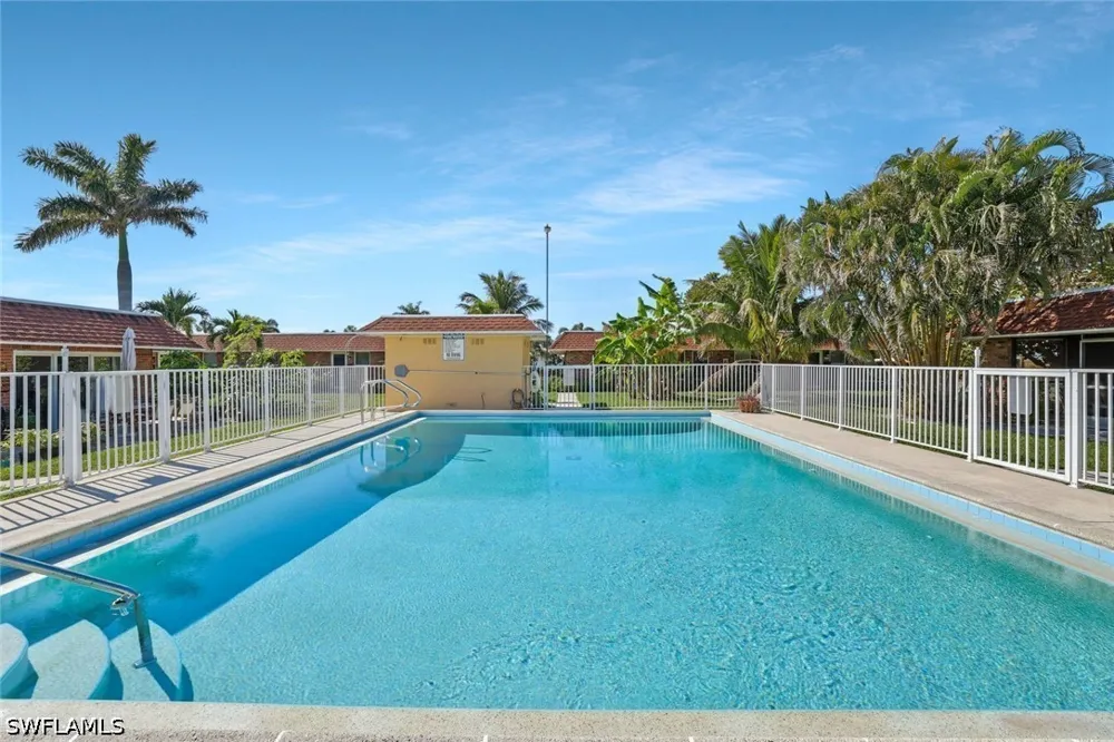 Arbutus Street #B1 Naples, FL 34112
