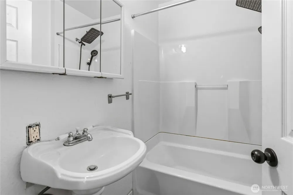 440 20th Avenue Longview, WA 98632