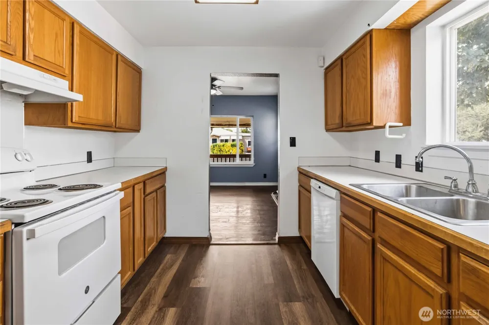 440 20th Avenue Longview, WA 98632