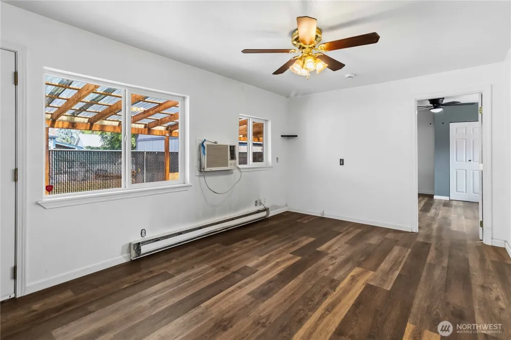 440 20th Avenue Longview, WA 98632