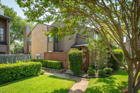 333 Melrose Drive #31D