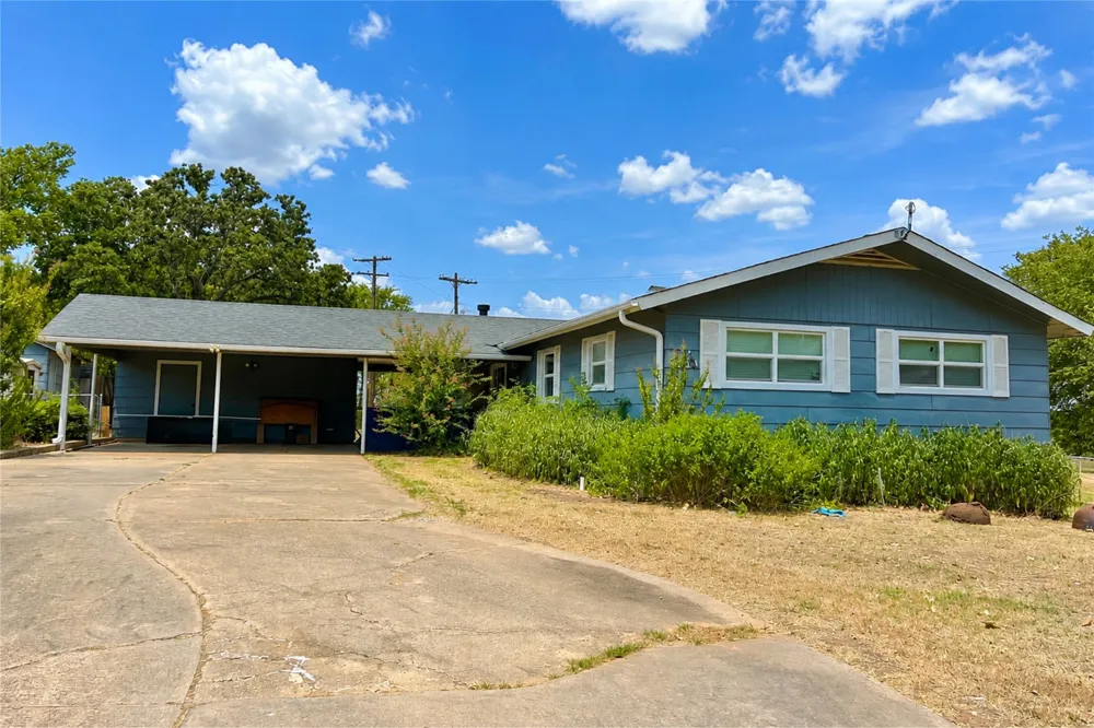 225 Ruth Street Healdton, OK 73438