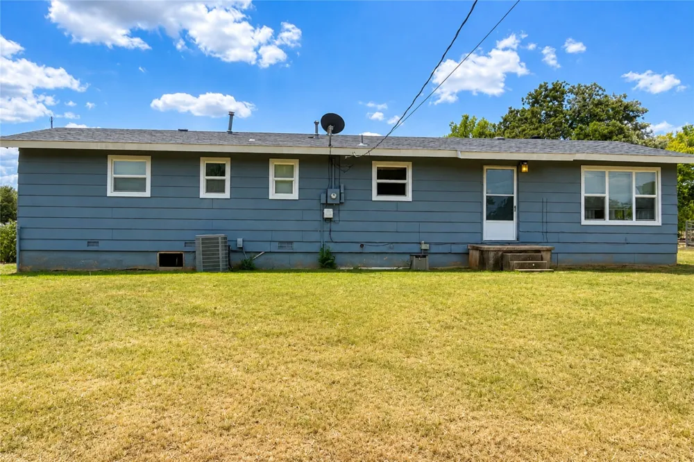 225 Ruth Street Healdton, OK 73438