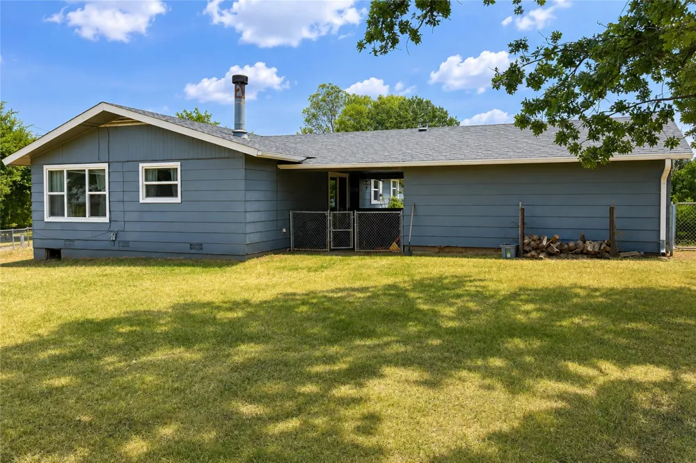 225 Ruth Street Healdton, OK 73438