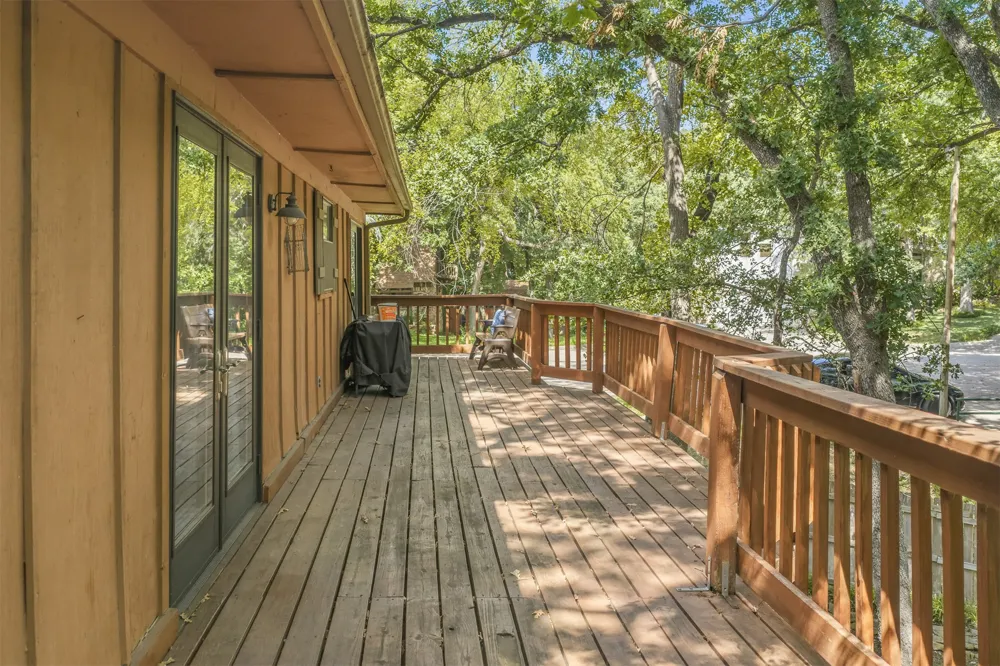 1409 Oakridge Road Ardmore, OK 73401