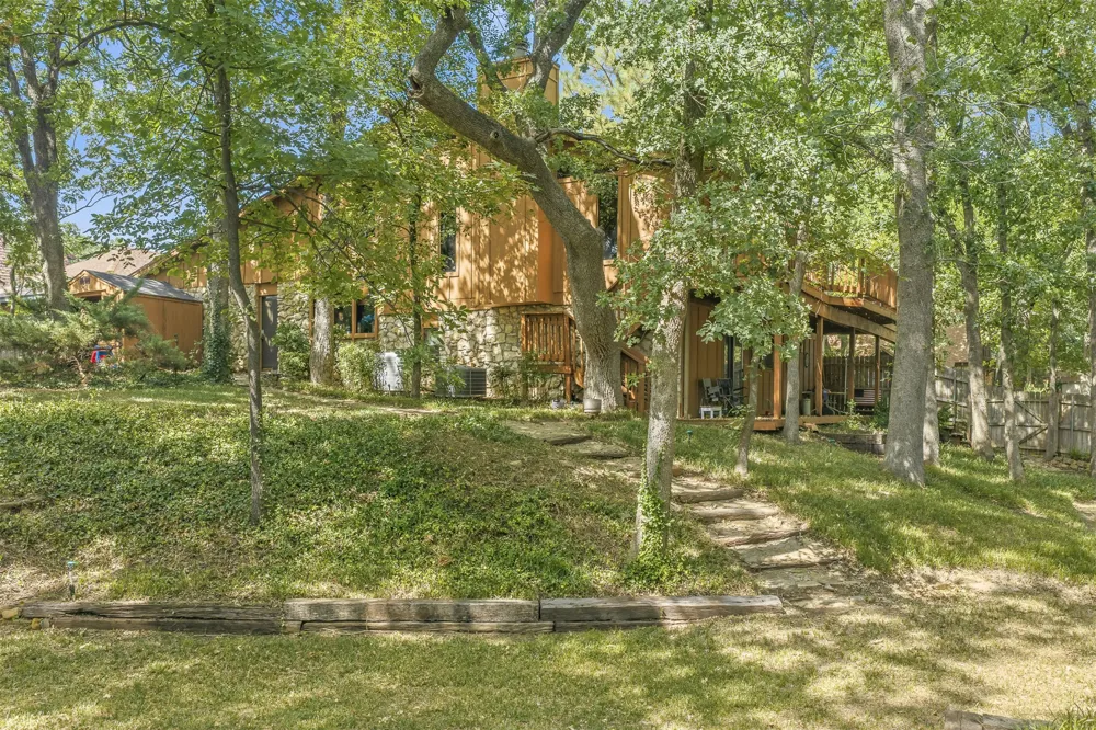 1409 Oakridge Road Ardmore, OK 73401