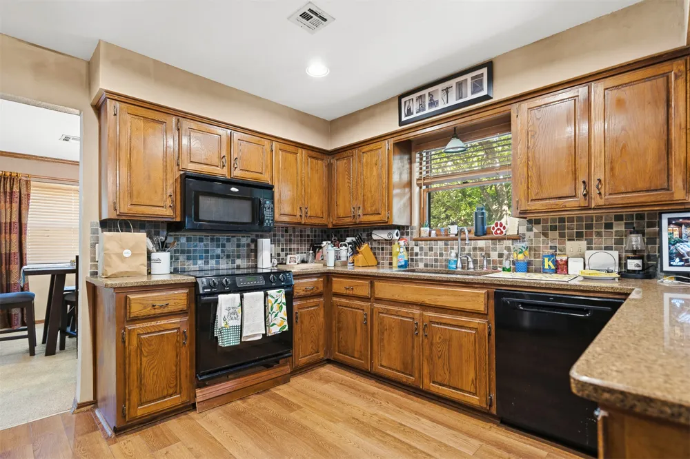 1409 Oakridge Road Ardmore, OK 73401