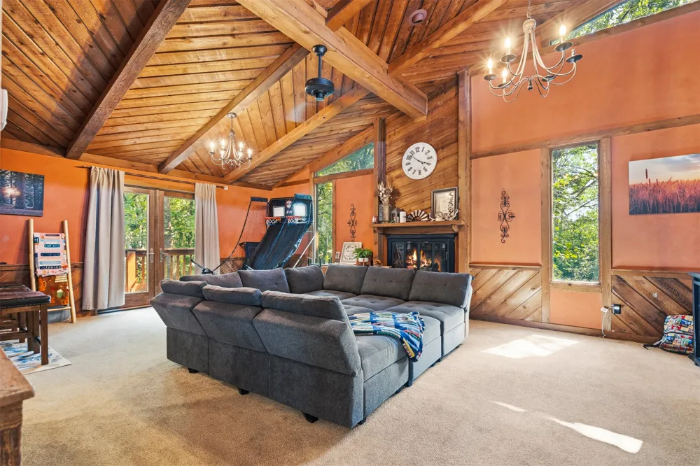 1409 Oakridge Road Ardmore, OK 73401