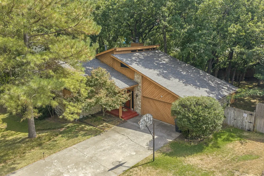 1409 Oakridge Road Ardmore, OK 73401