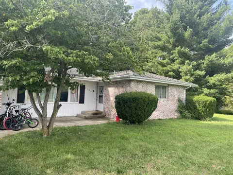 8486 S Hillcrest Drive