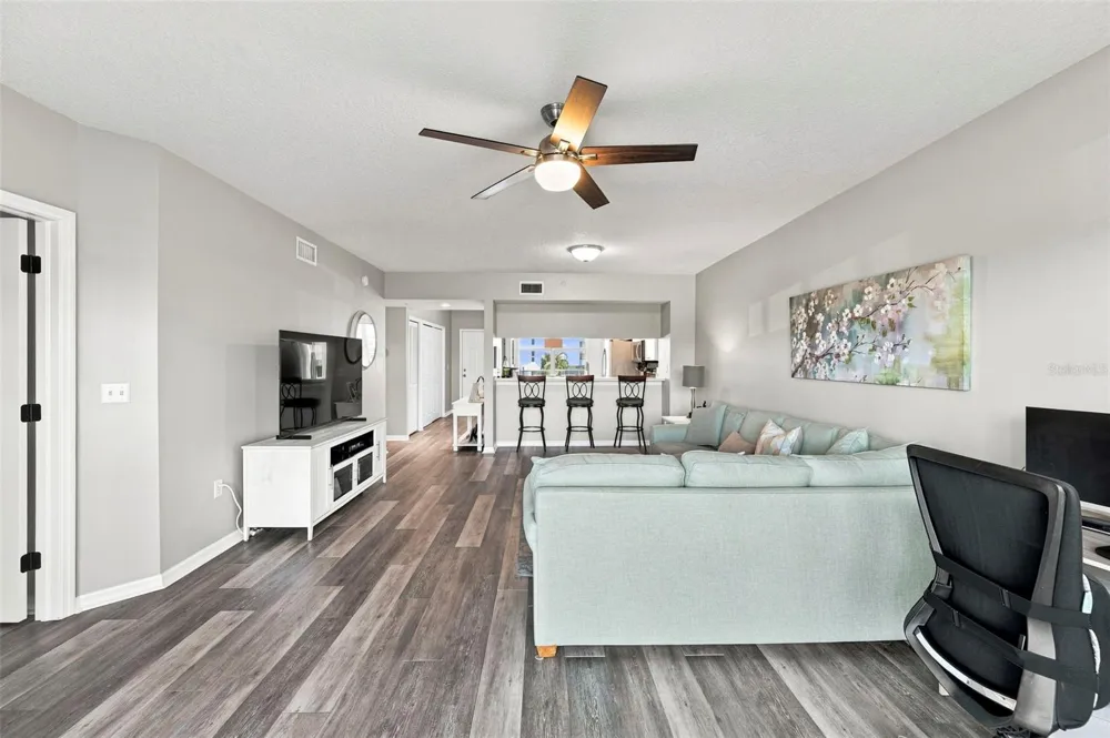 1200 COUNTRY CLUB DRIVE #3105 Largo, FL 33771