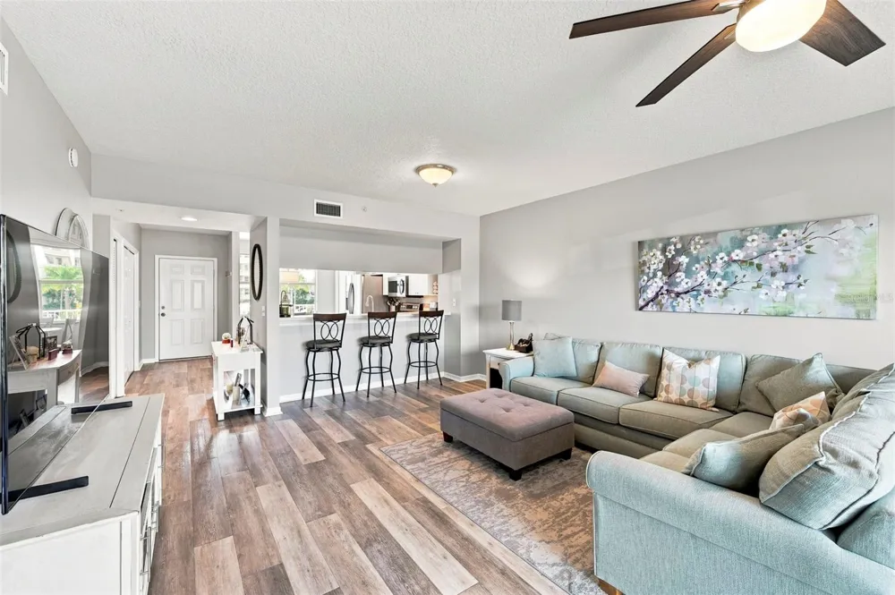 1200 COUNTRY CLUB DRIVE #3105 Largo, FL 33771